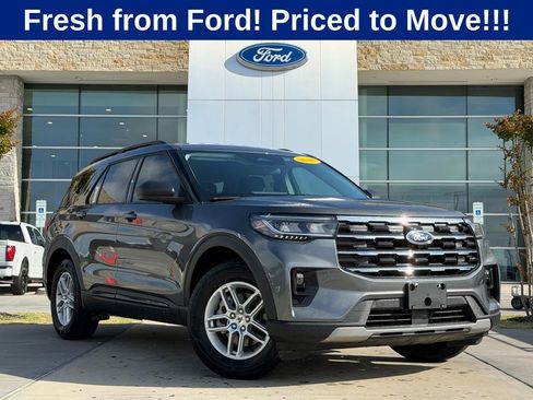 New 2026 Ford Explorer Active w/ Active Comfort Package RWD image 35