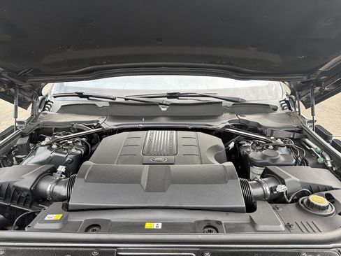 Used 2019 Land Rover Range Rover Supercharged AWD/4WD image 35