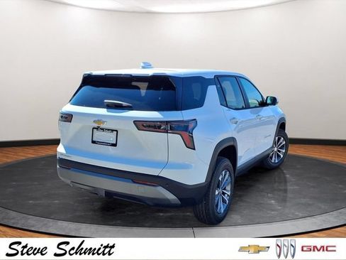 New 2026 Chevrolet Equinox LT w/ Convenience Package II FWD image 22