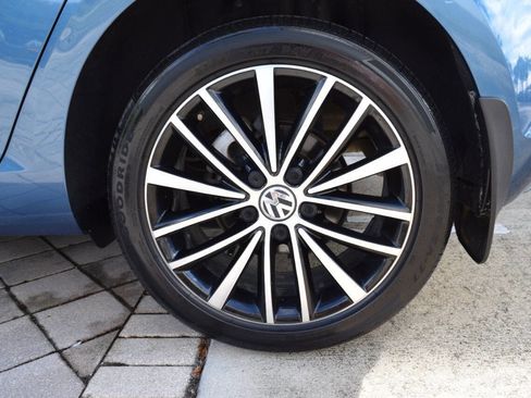 Used 2015 Volkswagen Golf TDI SE image 83