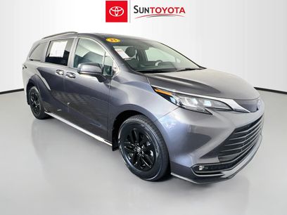 Used 2025 Toyota Sienna XLE