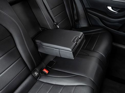 Used 2020 Mercedes-Benz GLC 300 4MATIC image 35