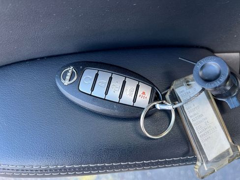 Used 2024 Nissan Altima 2.5 SV image 22