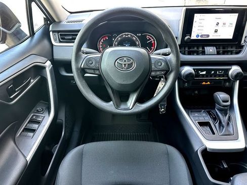 Used 2025 Toyota RAV4 LE FWD image 20