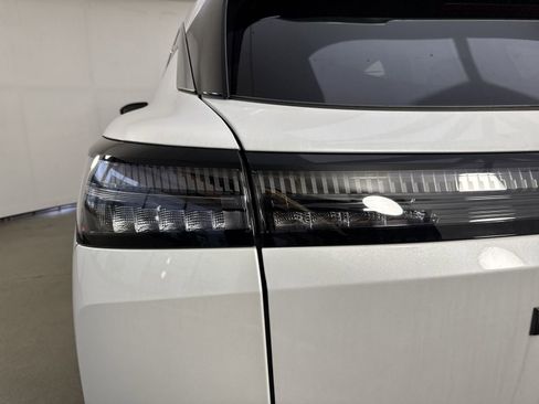 New 2025 Nissan Murano SL w/ Cargo Package image 30