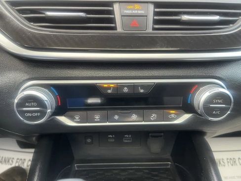 Used 2023 Nissan Altima 2.0 SR image 26