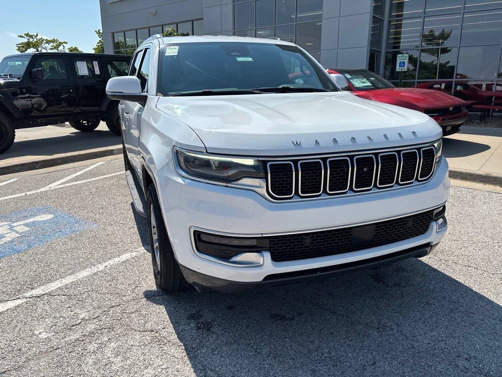 Used 2022 Jeep Wagoneer Series I w/ Convenience Group I AWD/4WD image 8