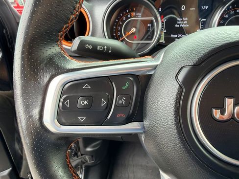 Used 2023 Jeep Gladiator Mojave w/ LED Lighting Group AWD/4WD image 47