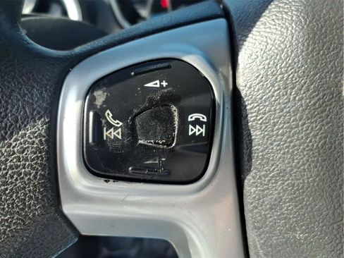 Used 2019 Ford Fiesta SE image 20