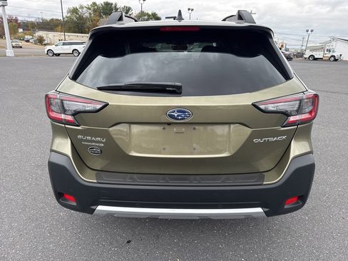 Certified 2025 Subaru Outback Limited image 4