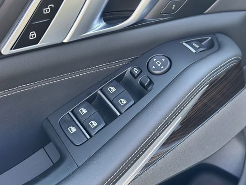 Certified 2024 BMW X5 xDrive40i w/ M Sport Package image 15