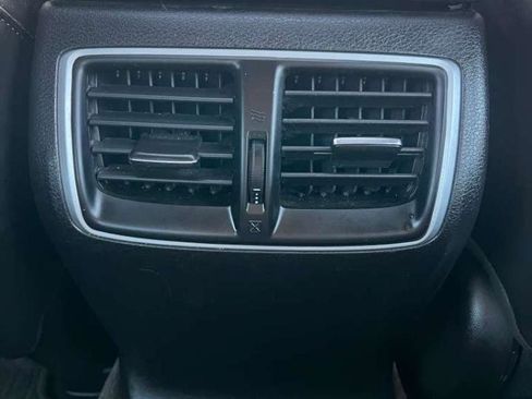 Used 2017 Acura TLX V6 SH-AWD w/ Technology Pkg image 34