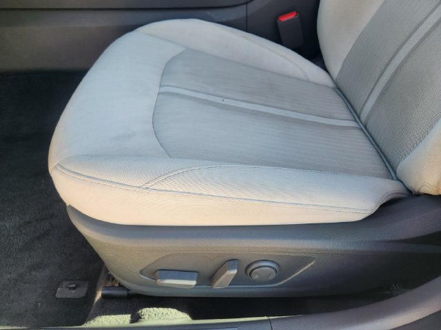 Used 2025 Hyundai Sonata SEL FWD image 25