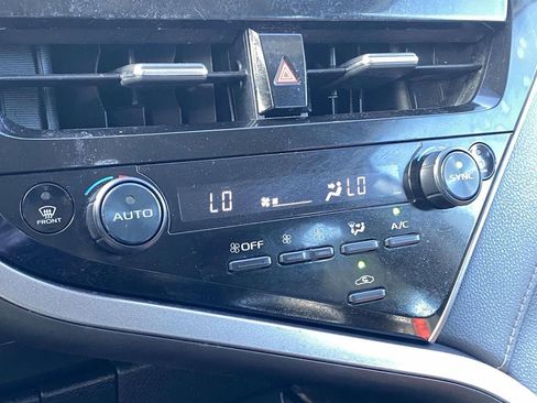 Used 2023 Toyota Camry LE image 39