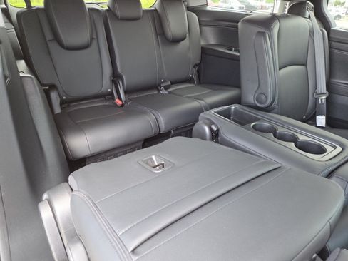 Used 2024 Honda Odyssey Touring image 25