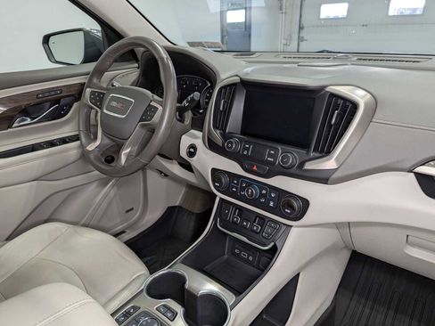 Used 2020 GMC Terrain Denali w/ Denali Premium Package AWD/4WD image 45