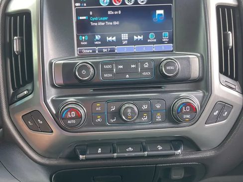 Used 2017 Chevrolet Silverado 1500 LT w/ All Star Edition AWD/4WD image 13