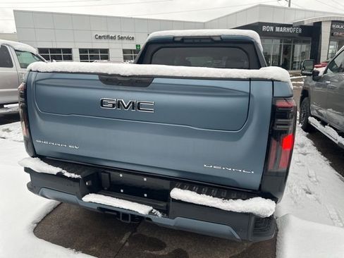 New 2025 GMC Sierra EV Denali image 6