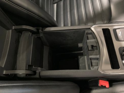 Used 2022 Ford Edge SEL w/ Convenience Package image 23