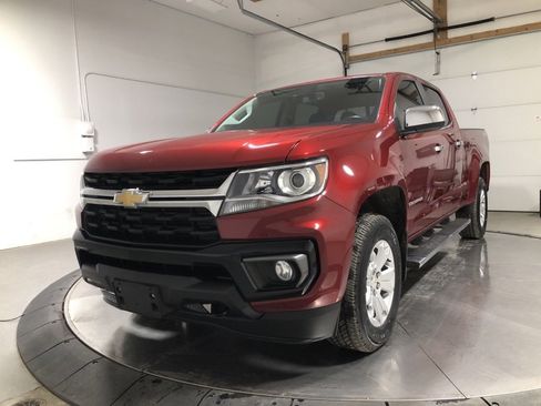 Used 2021 Chevrolet Colorado LT image 3
