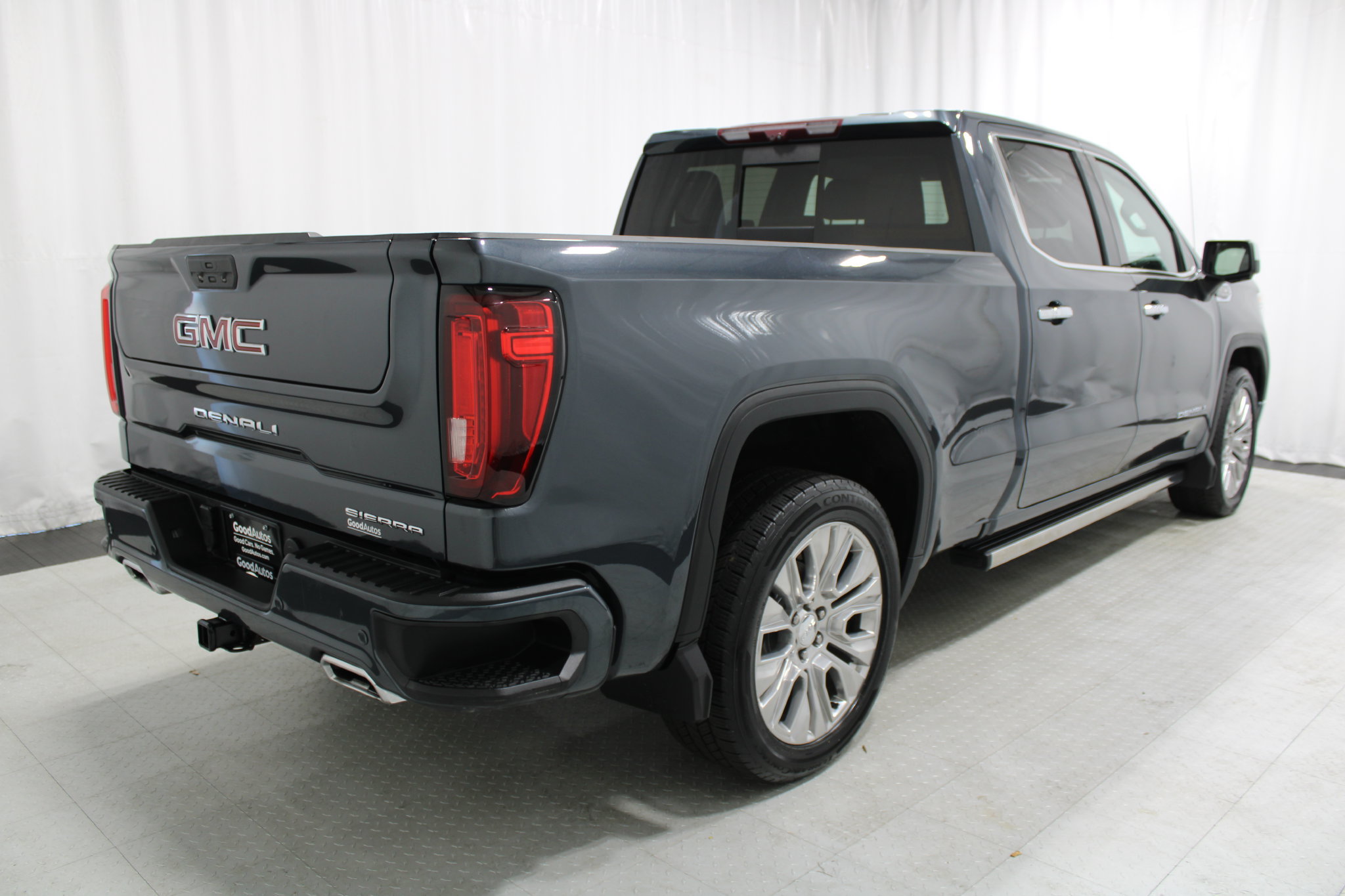 Used 2022 GMC Sierra 1500 Denali w/ Denali Premium Package AWD/4WD image 6