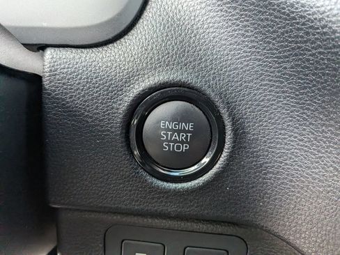 Used 2026 Toyota Tundra SR5 w/ SR5 Convenience Package AWD/4WD image 18