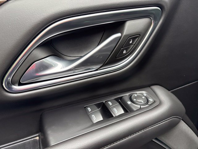 Certified 2024 GMC Yukon SLE w/ LPO, Floor Liner Package AWD/4WD image 16