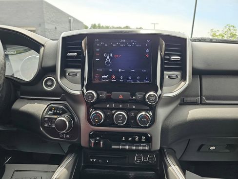 Used 2019 RAM 1500 Big Horn AWD/4WD image 20