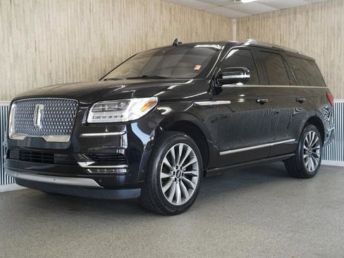 Used 2020 Lincoln Navigator Reserve w/ Luxury Package AWD/4WD image 4