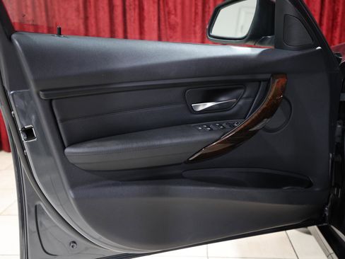 Used 2014 BMW 328i Sedan RWD image 11