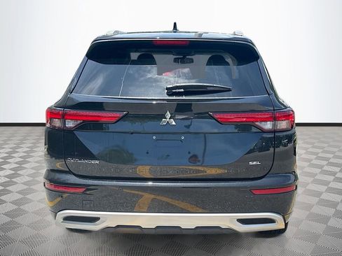Used 2024 Mitsubishi Outlander SEL FWD image 7