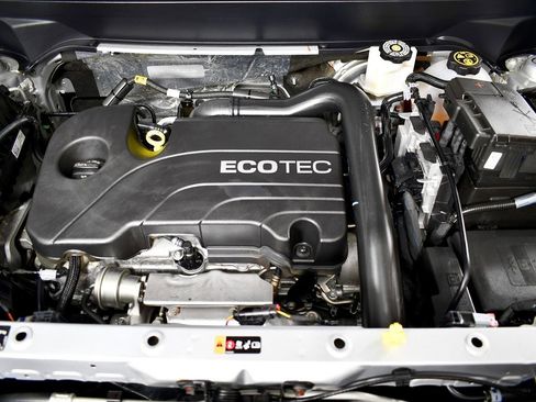 Used 2022 Chevrolet Equinox LT w/ Driver Convenience Package image 49