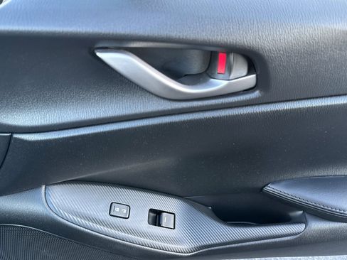 Used 2022 MAZDA MX-5 Miata Sport image 20