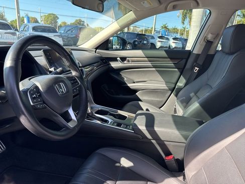 Used 2022 Honda Accord Sport Special Edition image 16