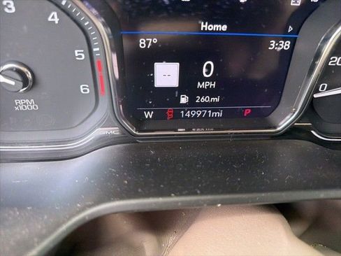 Used 2021 GMC Yukon XL Denali image 6