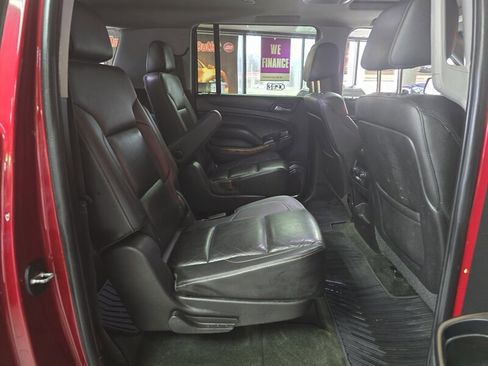 Used 2015 Chevrolet Suburban LTZ image 18