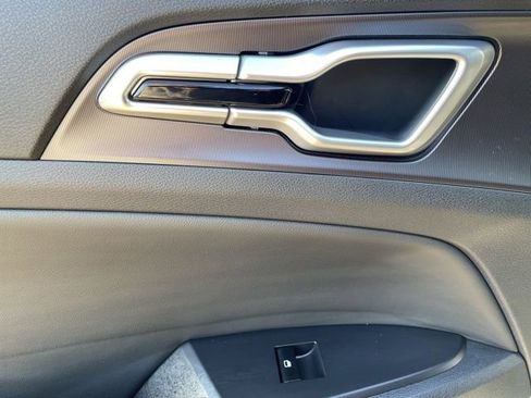 New 2026 Kia Sportage EX w/ EX Panorama Roof Package image 38
