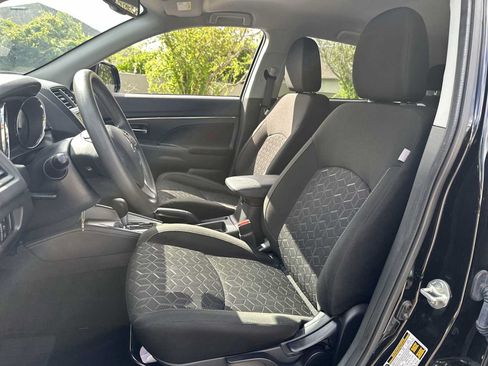 Used 2024 Mitsubishi Outlander Sport ES AWD/4WD image 15