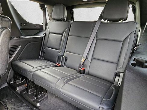 Used 2021 GMC Yukon Denali w/ Denali Ultimate Package AWD/4WD image 18