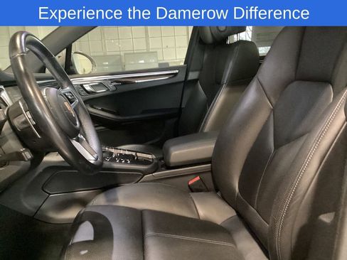 Used 2019 Porsche Macan S image 11