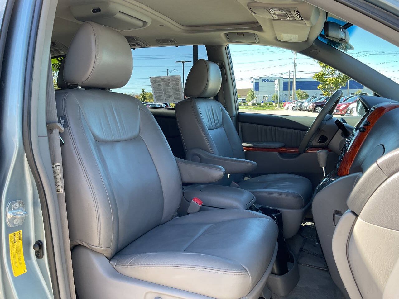 Used 2010 Toyota Sienna XLE w/ Towing Prep Pkg FWD image 47