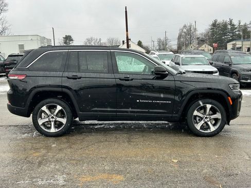 New 2026 Jeep Grand Cherokee Limited AWD/4WD image 5