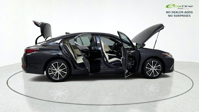 Used 2025 Lexus ES 350 w/ Premium Package FWD image 19