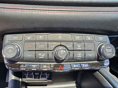 Used 2024 Dodge Durango GT AWD/4WD image 26