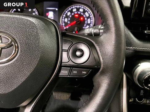Certified 2022 Toyota RAV4 XLE Premium image 24