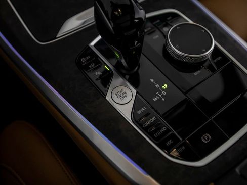 Used 2023 BMW X5 xDrive40i w/ Premium Package image 35