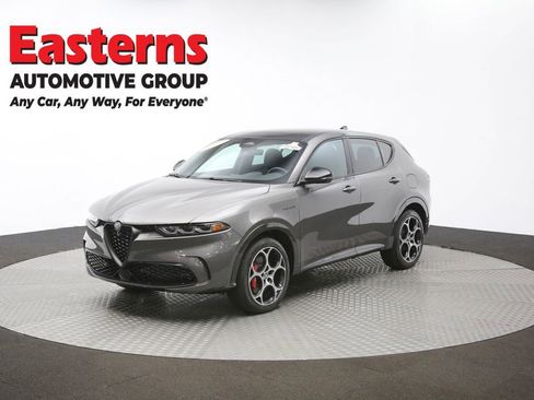 Used 2024 Alfa Romeo Tonale Veloce w/ Active Assist Package AWD/4WD image 53