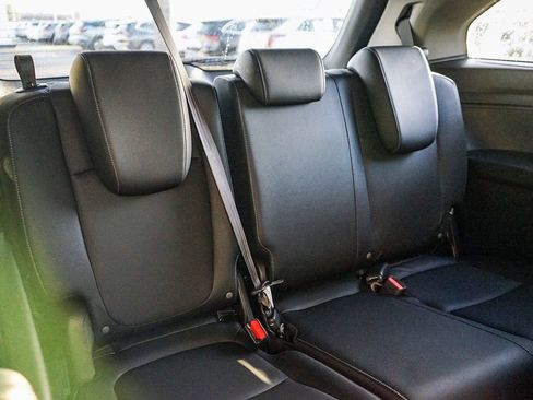 Used 2023 Honda Odyssey EX-L image 17