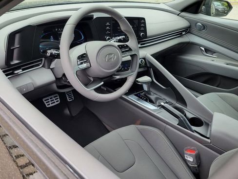 New 2026 Hyundai Elantra Sport FWD image 5