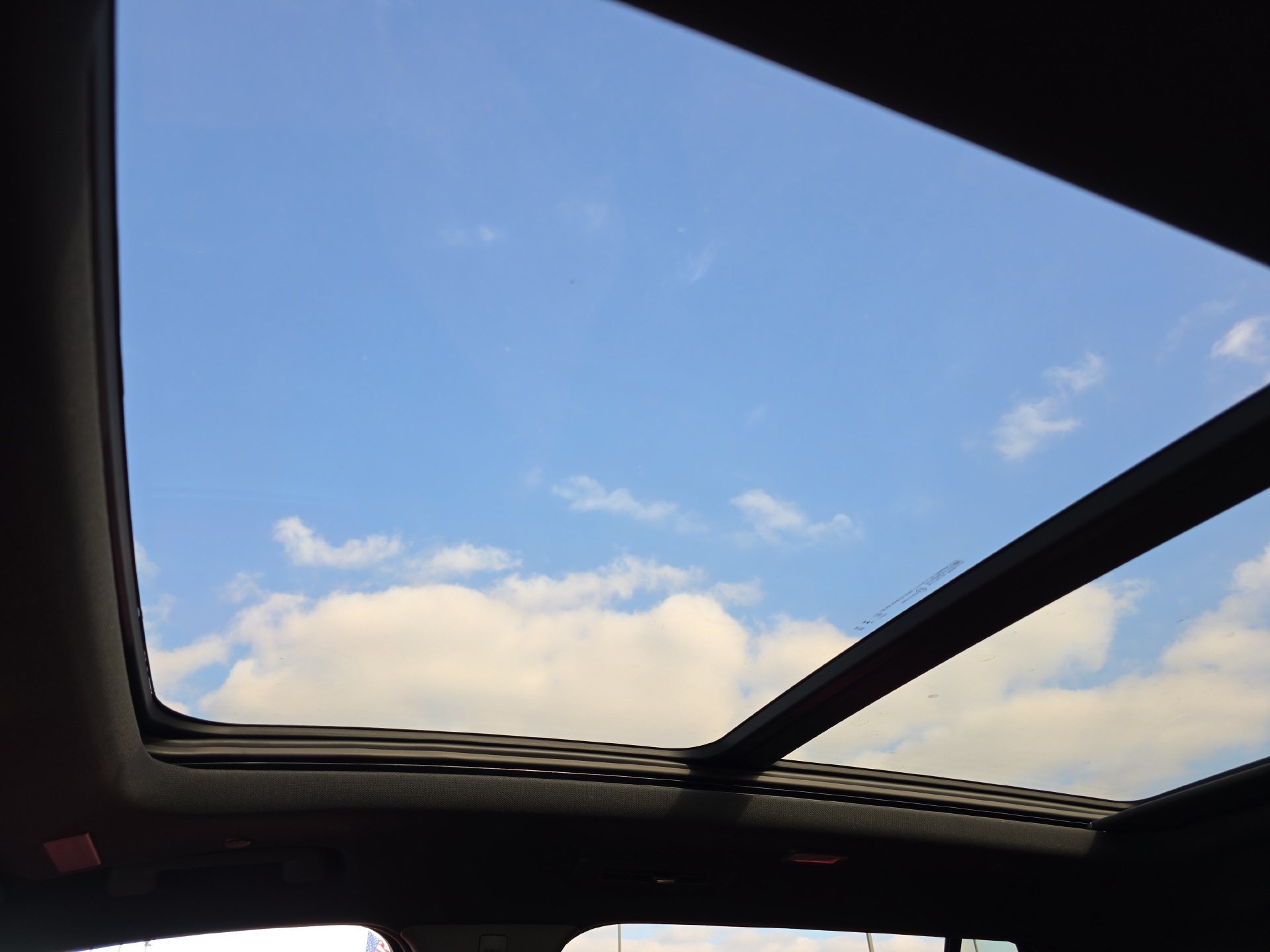 New 2027 Chevrolet Traverse Z71 w/ Enhanced Driving Package AWD/4WD image 21